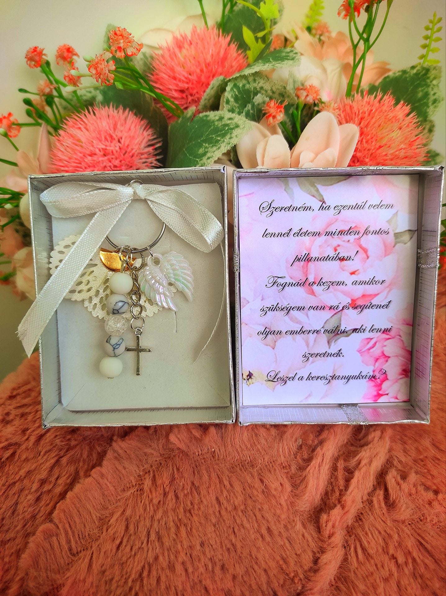 Fehér keresztszülő dobozos felkérő